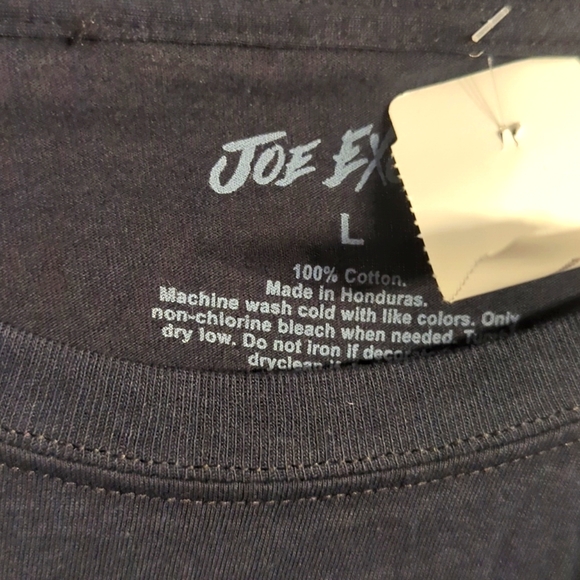 Old school/ new school tiger King tea of Joe exotic - Picture 3 of 3